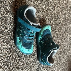 Girls Merrell sneakers